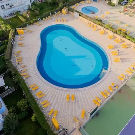 Casa Saudade - Oasis Parque Country Club Portimao